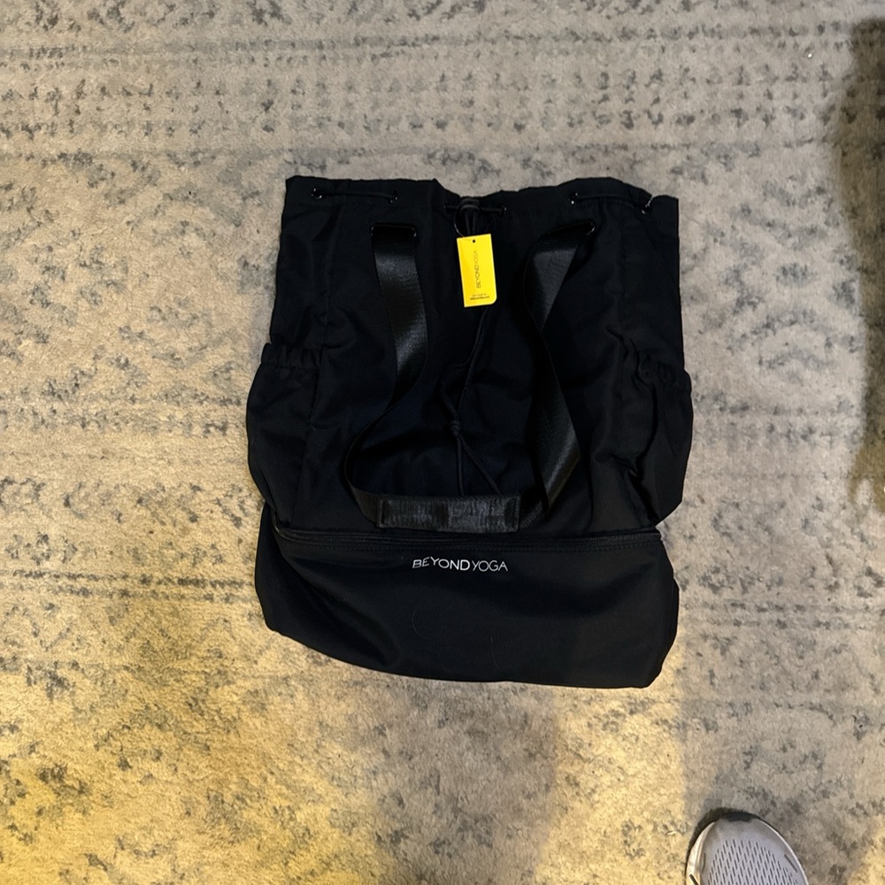 Beyond Yoga Black Interior Tote